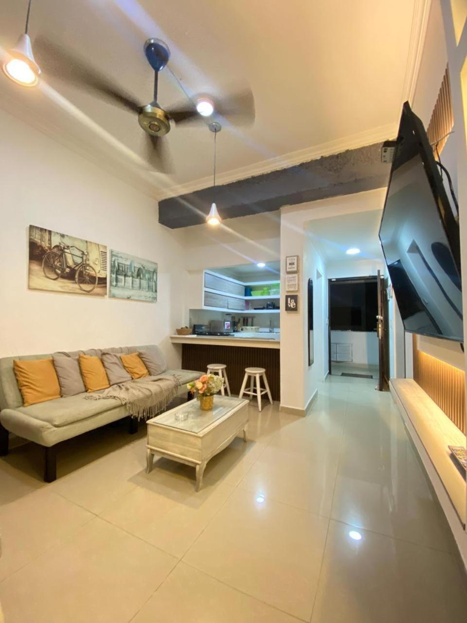 Marina Apto 1102 Apartamento